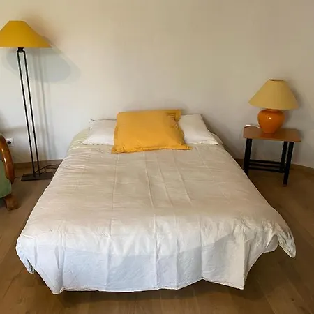 Holiday home Maisonnette Zen Et Agreable *